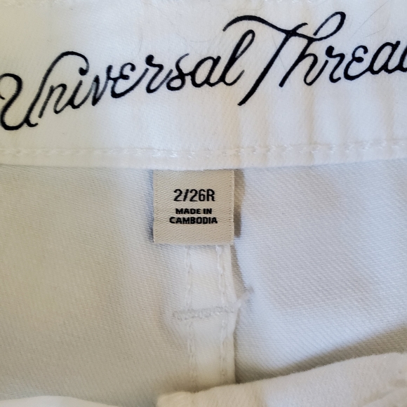 White pants sz 2 - Picture 3 of 6